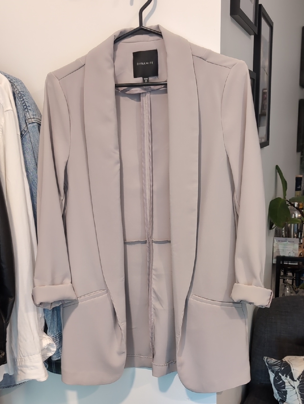 Dynamite Women's Light Gray Open-Front Shawl Collar Blazer
